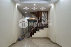 Bán nhà trần cung nhà mới, ngõ ba gác tránh, lô góc 45m2, 4 t, nhỉnh 4 tỷ