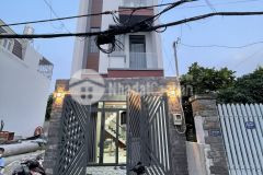 Cần bán căn nhà mới xây chưa ở sạch đẹp ngay xa lộ hà nội, q9 full nội thất 5pn 4wc