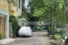 Bán nhà ngõ 135 đội cấn ba đình 192m2 x c4, mt 8,3m view mặt hồ sđcc giá 40 tỷ tl