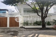 Hello bán nhà tuyệt đẹp ngay ngã 3 dốc sỏi bình chánh bình sơn quảng ngãi 333 m2