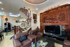 Cực phẩm xuân thủy, 55m2, chỉ hơn 5 tỷ, oto đỗ