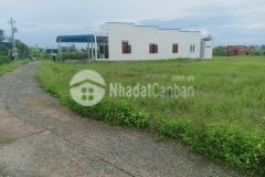 Đất 2 mặt tiền, sổ riêng, vuông vức, view đẹp, chỉ 1 tỷ 440 triệu.lh tôi có zalo ạ 0919 626 750