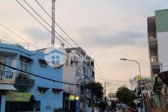 Nhà mặt tiền đường 339 phước long b, diện tích 81m đúc 1 lầu, khu trung tâm