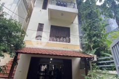 Cho thuê nhà riêng đặng thai mai tây hồ 170m có sân vườn, mặt tiền 6m