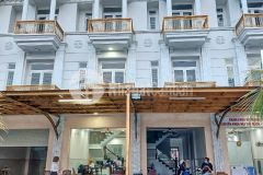 Bán nhà mặt tiền đường nguyễn thị minh khai dĩ an bình dương giá 3,5 tỷ