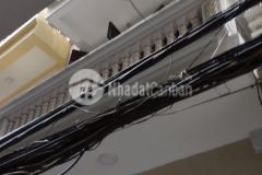 Bán nhà pl quân đội ô tô đỗ cửa ngõ 97 văn cao 49m2 x 3 tầng giá 7,2 tỷ. lh 0912442669