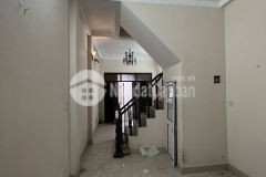 Bán nhà nguyễn văn cừ, long biên 30m2x3 tầng. ô tô tiện ích đầy đủ. 2.5 tỷ. lh 0853092009.