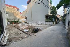 Bán đất thạch bàn, 38m2, mt 3,7m, gần trường cấp 3 thạch bàn.