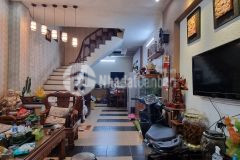 Bán nhà riêng ngõ văn hương, kinh doanh, 3 gác tránh, dt 60m2, mt 5.3m, giá 7.2 tỷ.