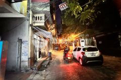 Bán nhà 30m24 tầng, phố 83, ôtô đỗ cửa kinh doanh nhà đẹp ở luôn.0948188777