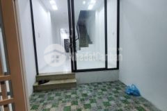 Bán nhà cổ nhuế 50m x 5 tầng, mt 5m, cách đường lớn 40m, oto gửi cách nhà 20m, 3.5 tỷ.