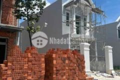 Ban gấpnhà mới chính chủ mặt tiền 90m2 1tỷ290 shr