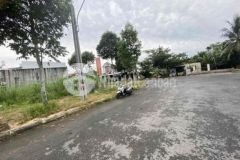 4 nền liền kề nguyễn văn cừ tttm phong điền