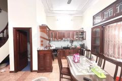 Bán nhà đặng thùy trâm cầu giấy. 40m2. 7,8 tỷ. gara. ô tô tránh, đỗ. lh 0977717488