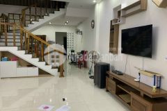 Bán nhà 2 tầng trần kim xuyến hoà xuân giá tốt