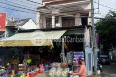 Nhà mặt tiền làng tăng phú q9 cũ