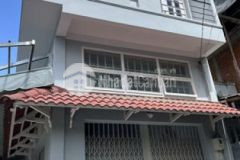 Bán nhà hẻm 8m kênh nước đen dt 4x9m lửng 1 lầu