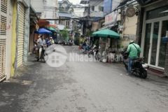 Cần bán nhà 2 mặt tiền chợ bà chiểu. dt 127m2 5,9mx21m 1 triệt 1 lầu giá 22 tỷ căn góc 2 mặt tiền