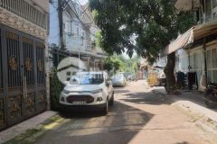 Gâp nha 4 tâng đep đương sô 7 linh trung thu đưc dt 60 m2 gia 7.xx ty