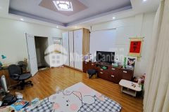 Trương định hà nội, căn nhà 5 tầng cần tìm chủ mới