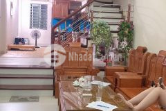 Bán nhà giá tốt phố trạm, long bên, an sinh đỉnh, ngõ 3 gác dt 55m2, 3t, 5.3 tỷ.