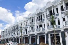 Đất khu đô thị bình sơn long thành đối diện cv