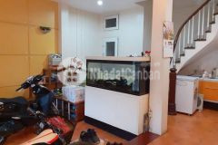 Bán gấp nhà lĩnh nam, ô tô, 46m x 4t, 2 tỷ. lh 0975149605