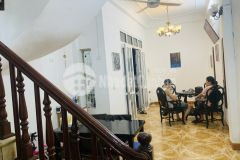 Bán nhà ba thoáng, vài bước ra phố, dân trí cao tại thái thịnh, 66m2, 4 tầng, 5.8 tỷ.