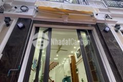 Bán nhà pl xây mới ở luôn 5 tầng 30m2 phố bát khối, long biên giá 3,85 tỷ. lh 0912442669