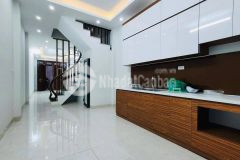 Nhà đẹp trung tâm cầu giấy mặt tiền 6m giá chỉ 6 tỷ bất chấp các thể loại đầu tư