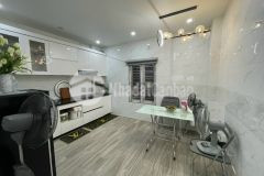 Cho thuê nguyên căn tuyến 2 lê hồng phong