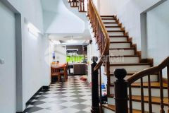 Bán nhà tân xuân gần mặt đường, ngõ đẹp như phân lô, thông. gần oto. 40m2x5t giá 4.2 tỷ