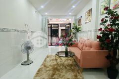 Nhà mới đẹp nguyễn văn cừ quận1 30m2 3mx10m 6tỷ.