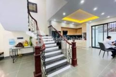 Bán siêu phẩm siêu rẽ 5 tầng thang máy ô tô tránh 102m2 hoàng mai chỉ 12 tỷ 3.