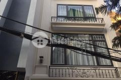 Bán nhà đẹp trần quốc vượng,cầu giấy,44m,5t,3.8m giá chỉ 5.25 tỷ lh hải cg 0966866250