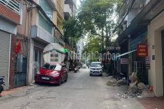 Bán đất ô cách, việt hưng 39 m2,tiện ích,ô tô, ở sướng