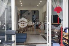 Bán nhà hẻm xe tải 1 trệt 1 lầu tỉnh lộ 10 bình tân