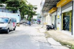 Nhà hxh 7m thông giáp tân phú dt 8mx19m cấp 4