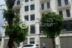 Cần bán t8 manhattan shophouse