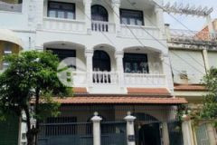 Biệt thự mặt tiền ngay phan xích long bình thạnh