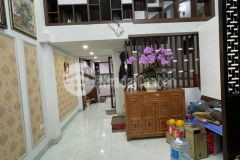 Bán nhà đẹp ở luôn phố khương đình, thanh xuân 5 tầng 40m2 giá 5,2 tỷ. lh 0912442669