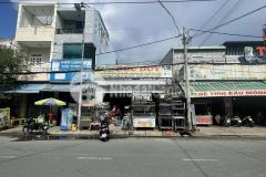 Nhà cần bán tại mặt tiền đường phạm văn bạch, f15, tân bình. dt 101m2,2tầng,ngang 7m,giá 16ty hơn.