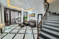 Bán nhà đường giải phóng, hoàng mai 36m2, 5 tầng, giá 3,95 tỷ.