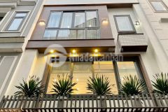 Nhà mới xây thiết kế đẹp ở ngay lê đức thọ