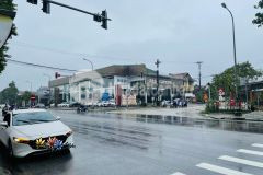 Đất đẹp kiệt dạ lê hương thuỷ