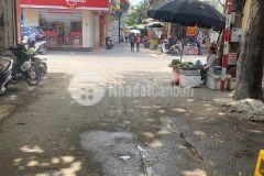 Trung tâm cầu giấy, 2 phút ra mặt phố. đất 180m. mt 12m. giá 17 tỷ.