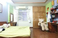 Cần bán căn nhà diện tích rộng có vị trí siêu đẹp tại cầu giấy, hà nội