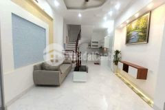 Cực sốc chủ bán gấp nhà phố hoàng mai 5 tầng tiện ích ngập tràn chỉ 3,9 tỷ ctl cho 33m2