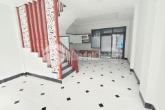 Cần bán gấp nhà hoàng hoa thám 32m2 5t mt 5.8m chỉ nhỉnh 4 tỷ