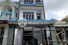 Bán nhà 1 trệt 2 lầu ngay tthc dĩ an 5ty5 tl